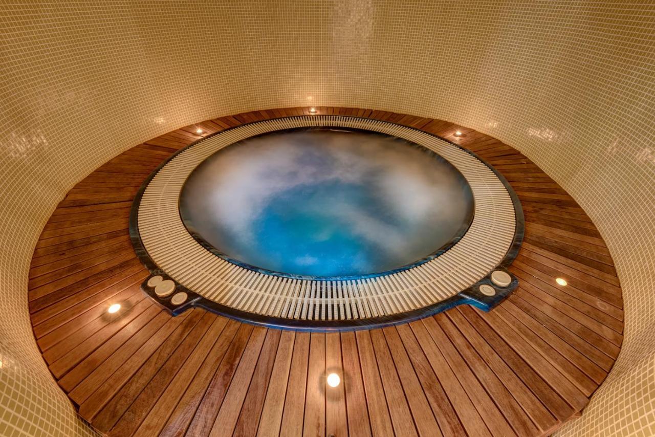 Shiroka Laka Hotel エクステリア 写真