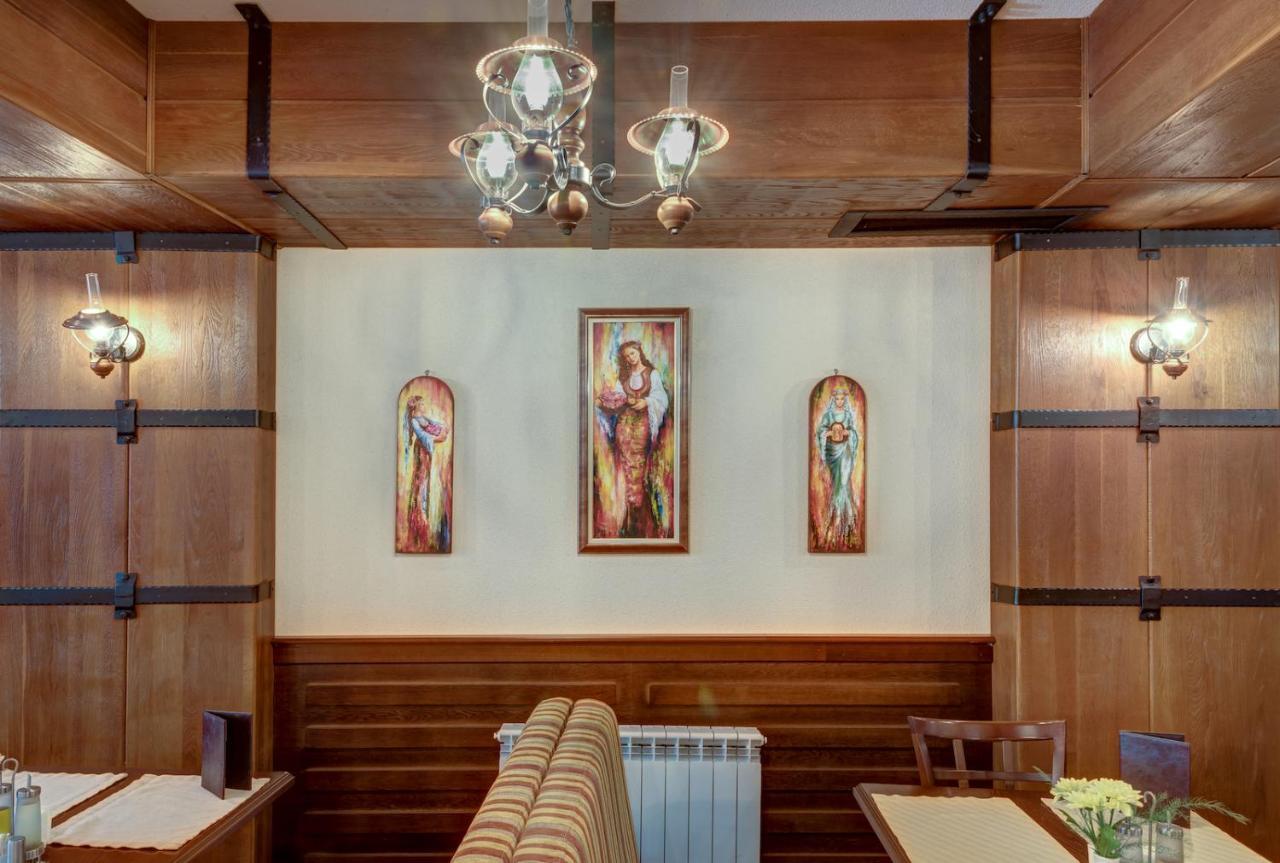 Shiroka Laka Hotel エクステリア 写真